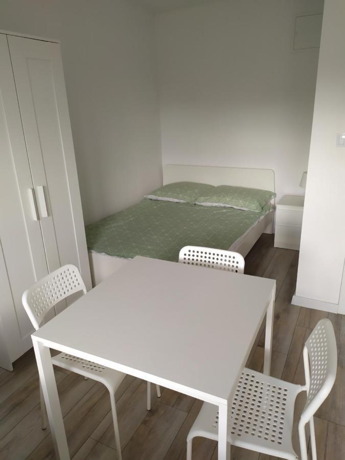 Pokoje Na Ogrodowej W Grzybowie Apartment Grzybowo  Exterior photo